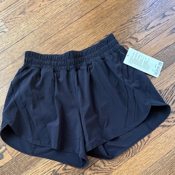lululemon athletica Pants - Lululemon NWT Track That MR Women's 5” Black Athletic Shorts, 10